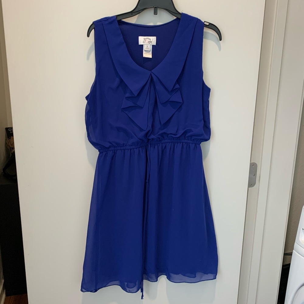 Blue dress